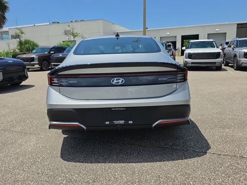 New 2026 Hyundai Sonata Blue FWD image 6