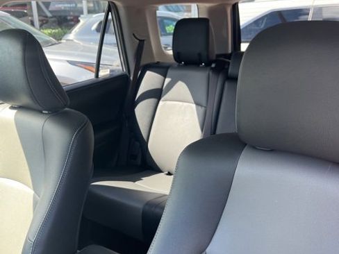Used 2024 Toyota 4Runner SR5 Premium image 6