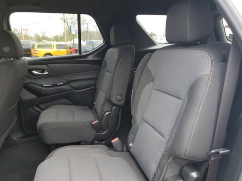 Used 2022 Chevrolet Traverse LT w/ LPO, 'HIT The Road' Package image 8