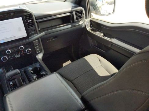 Used 2024 Ford F150 XLT w/ XLT Black Appearance Package image 15