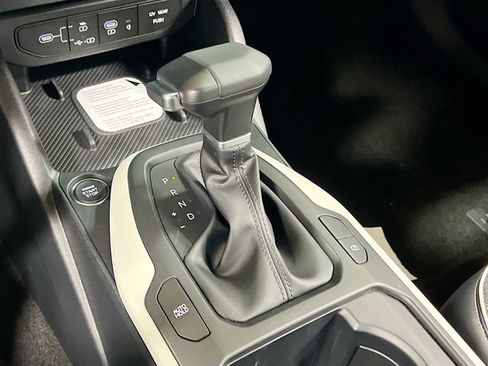 New 2025 Kia K4 GT-Line image 17