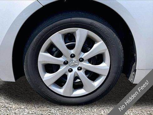 Used 2024 Toyota Corolla LE FWD image 6
