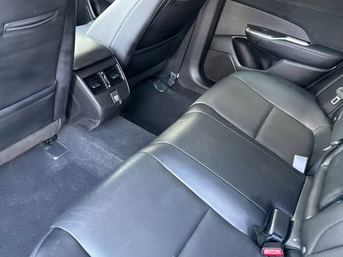 Certified 2018 Honda Clarity Touring image 26