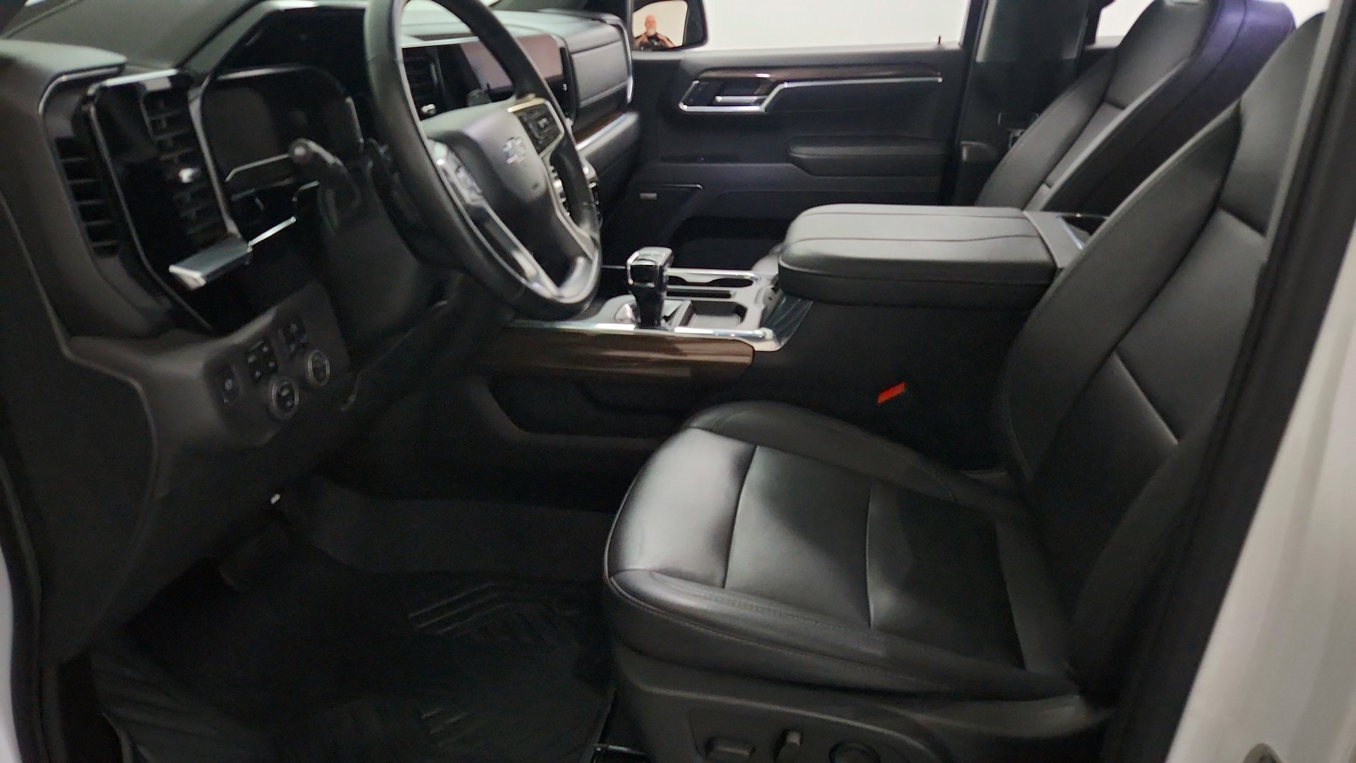 Used 2023 Chevrolet Silverado 1500 RST w/ All Star Edition Plus AWD/4WD image 17