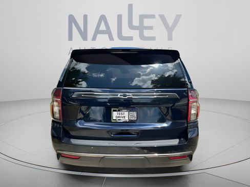 Used 2021 Chevrolet Tahoe Z71 w/ Luxury Package AWD/4WD image 4