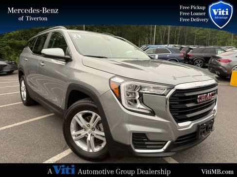 Used 2024 GMC Terrain SLE w/ Driver Convenience Package AWD/4WD image 1