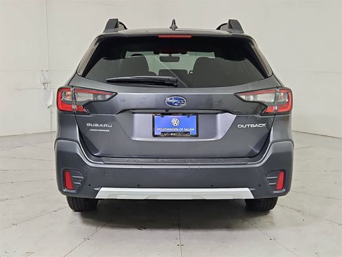 Used 2020 Subaru Outback Limited image 5