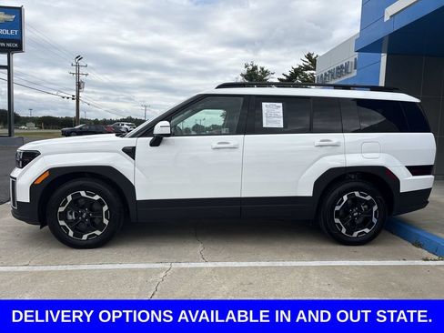 Used 2025 Hyundai Santa Fe SEL FWD image 5