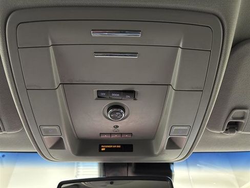 Used 2019 Chevrolet Tahoe LT image 17