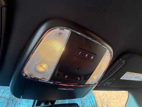 Used 2021 Dodge Charger Scat Pack w/ Plus Group image 33