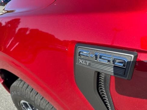 Used 2021 Ford F150 XLT w/ Equipment Group 302A High AWD/4WD image 11