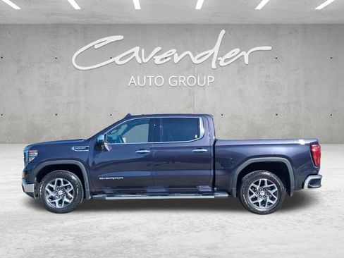 Used 2024 GMC Sierra 1500 SLT w/ X31 Off-Road Package AWD/4WD image 16