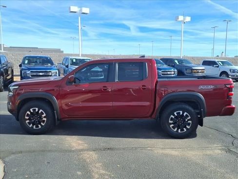 Used 2022 Nissan Frontier Pro-X image 8