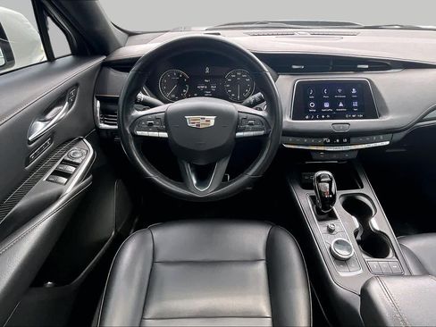 Used 2023 Cadillac XT4 Sport FWD image 6