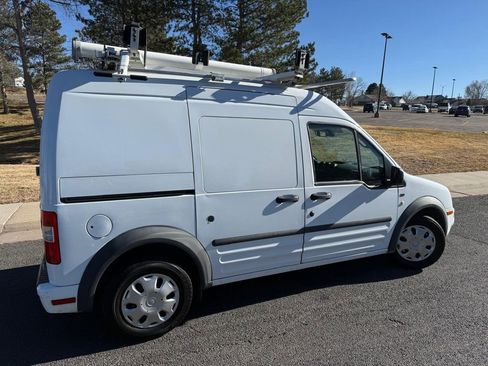 Used 2013 Ford Transit Connect XLT image 3
