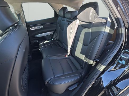 New 2026 Genesis GV70 2.5T Select AWD/4WD image 11
