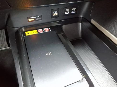 Certified 2025 Toyota Camry LE image 24