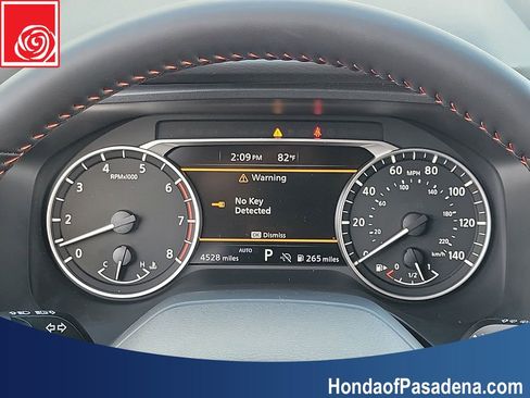 Used 2025 Nissan Rogue SV image 13