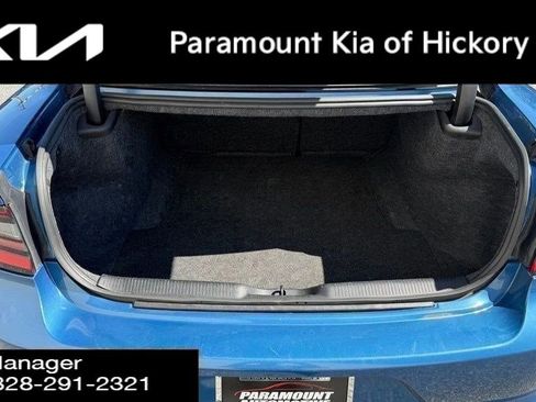 Used 2023 Dodge Charger SXT image 14