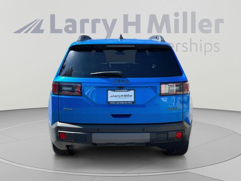 New 2026 Jeep Cherokee Laredo AWD/4WD image 4