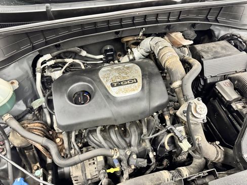 Used 2017 Hyundai Tucson Sport w/ Cargo Package image 35