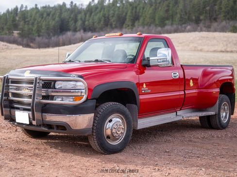 Used 2001 Chevrolet Silverado 3500 LS w/ Off-Road Skid Plate Pkg image 14