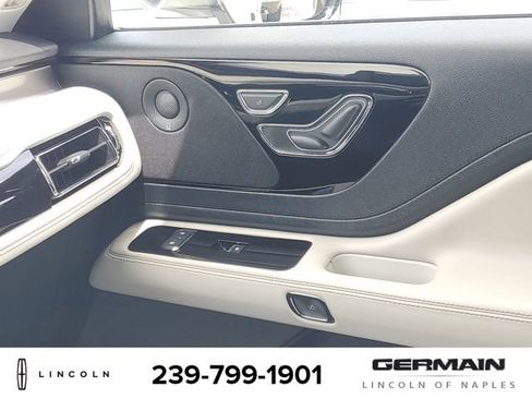 New 2025 Lincoln Aviator 2WD w/ Equipment Group 101A image 27