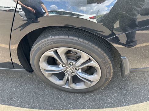 Used 2024 Honda Accord EX image 21