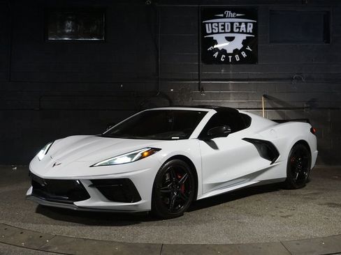 Used 2021 Chevrolet Corvette Stingray Preferred Cpe w/ Z51 Performance Package image 2