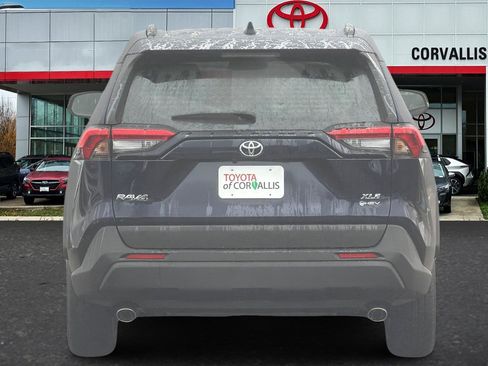 New 2025 Toyota RAV4 XLE w/ Convenience Package image 6