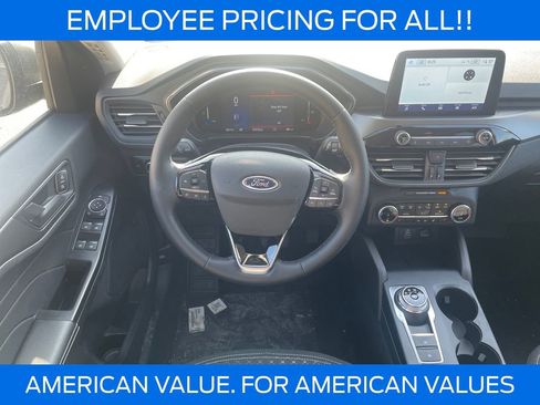 New 2026 Ford Escape Active w/ Cold Weather Package AWD/4WD image 17