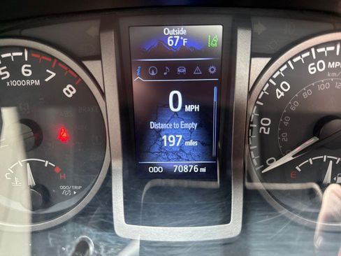 Used 2020 Toyota Tacoma TRD Sport w/ TRD Premium Sport Package image 19