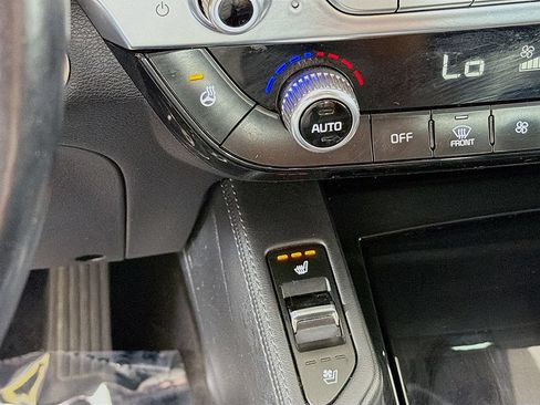 Used 2022 Kia Telluride EX w/ EX Premium Package AWD/4WD image 44