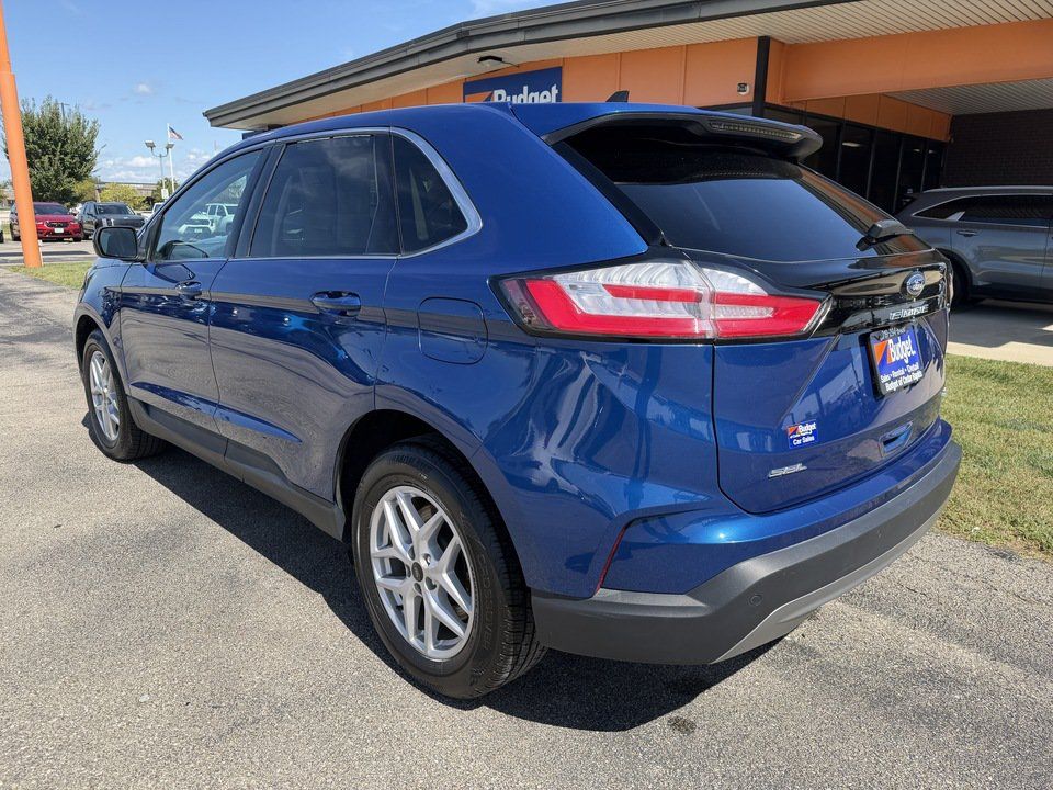 Used 2024 Ford Edge SEL w/ Cargo Accessory Package AWD/4WD image 3
