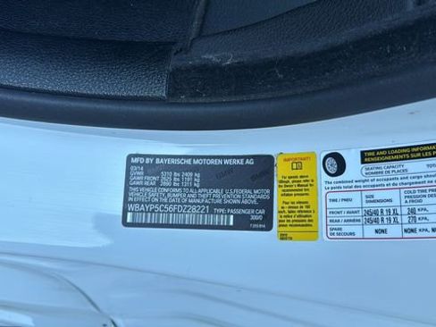 Used 2015 BMW 640i xDrive Convertible image 38