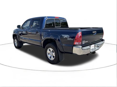Used 2006 Toyota Tacoma PreRunner RWD image 5