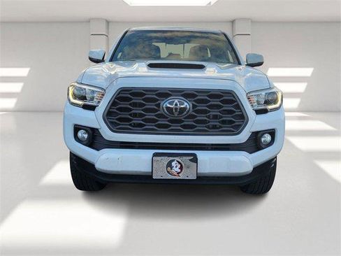 Used 2021 Toyota Tacoma TRD Sport image 8