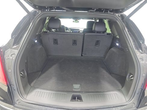 Used 2025 Cadillac XT5 Luxury AWD/4WD image 15