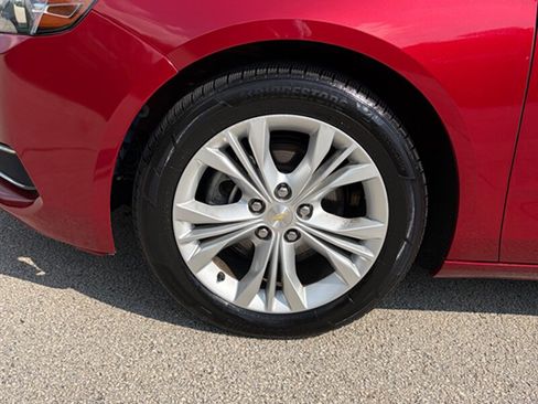 Used 2014 Chevrolet Impala LT w/ Convenience Package FWD image 28