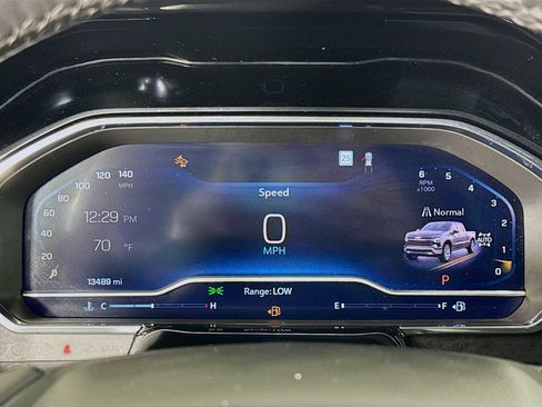 Used 2022 Chevrolet Silverado 1500 ZR2 image 13