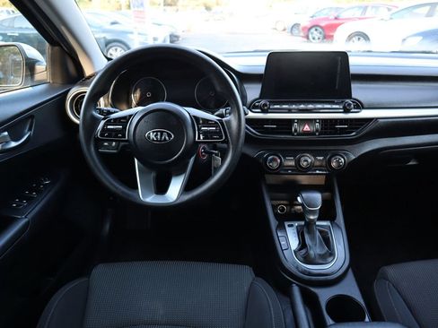 Used 2021 Kia Forte LXS FWD image 20