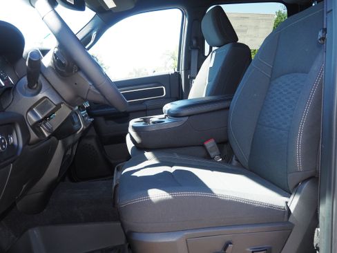 New 2025 RAM 2500 Lone Star image 10