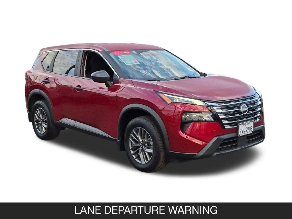 Certified 2025 Nissan Rogue S FWD image 2