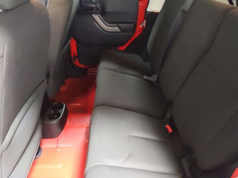 Certified 2018 Jeep Wrangler Unlimited Sport S image 27