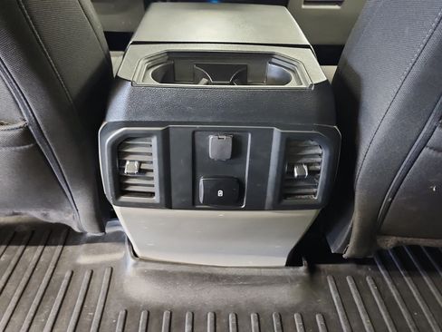 Used 2019 Ford F150 XL w/ Equipment Group 101A Mid AWD/4WD image 14