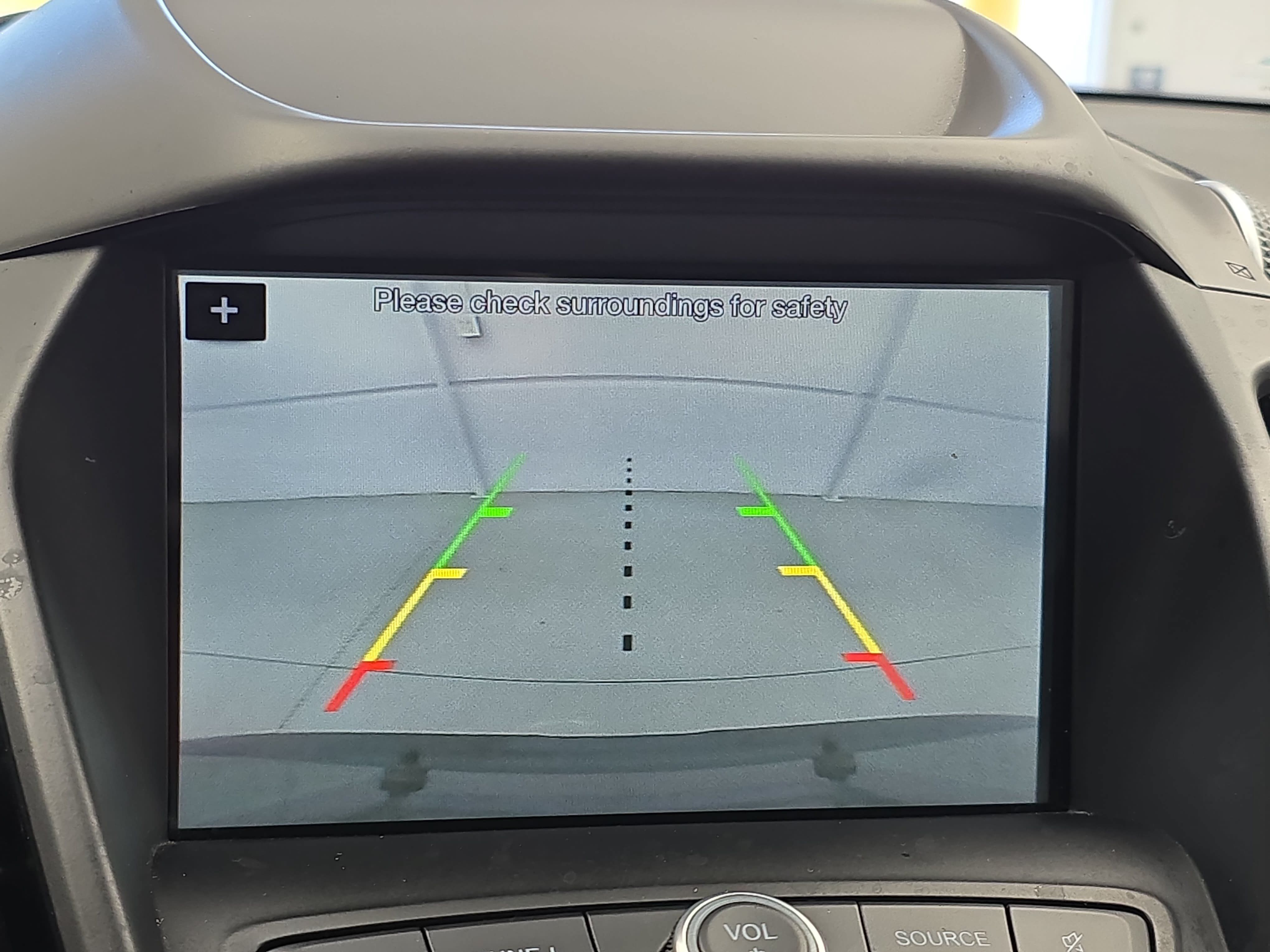Used 2019 Ford Escape SE FWD image 21