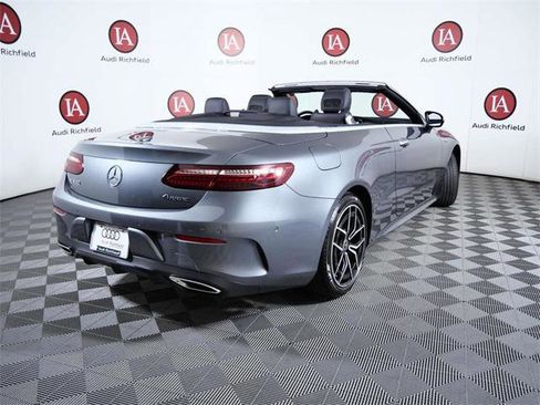 Used 2023 Mercedes-Benz E 450 4MATIC Cabriolet image 8
