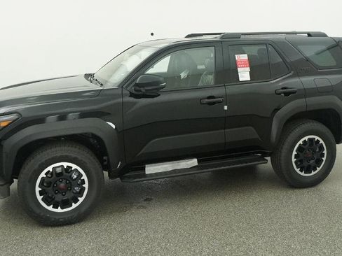 New 2026 Toyota 4Runner TRD Off-Road Premium AWD/4WD image 4