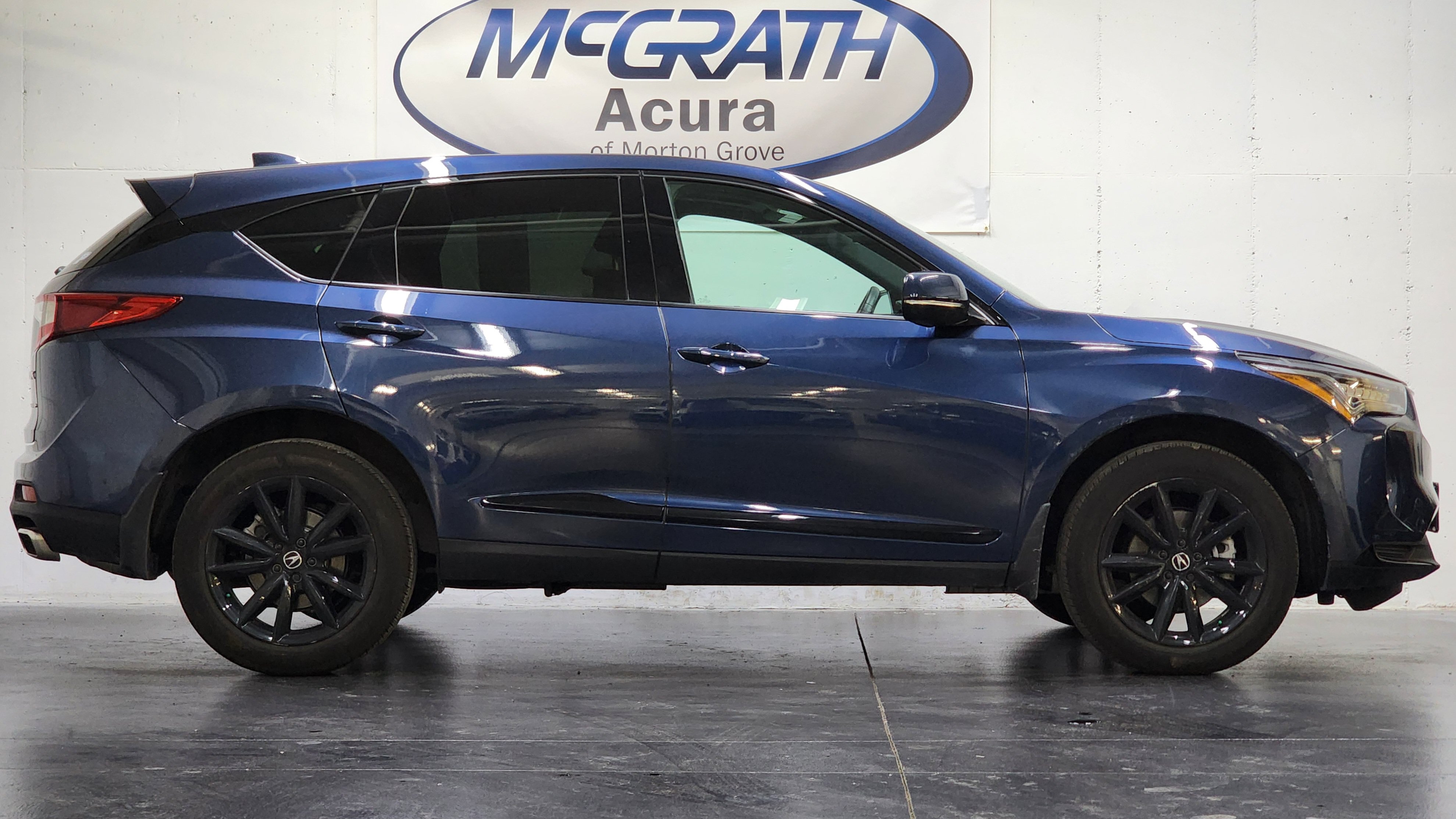 Certified 2025 Acura RDX SH-AWD image 5