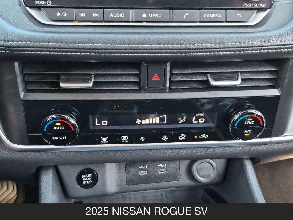 Used 2025 Nissan Rogue SV AWD/4WD image 22
